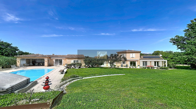 Ma-Cabane - Vente Maison MALEMORT-DU-COMTAT, 165 m²