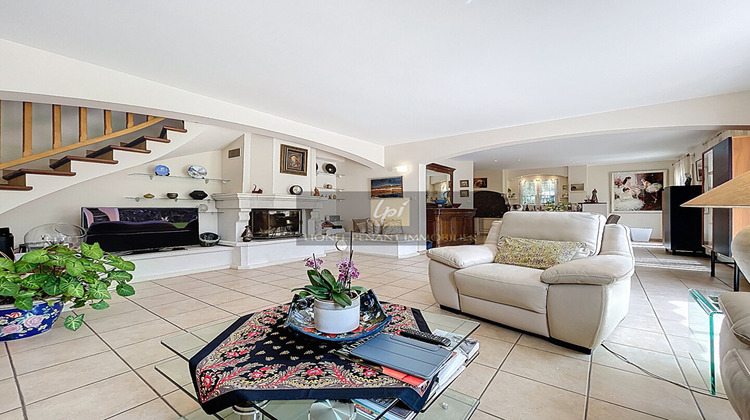 Ma-Cabane - Vente Maison MALEMORT-DU-COMTAT, 165 m²