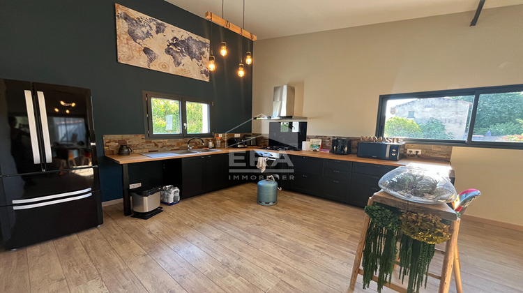 Ma-Cabane - Vente Maison MALEMORT-DU-COMTAT, 146 m²