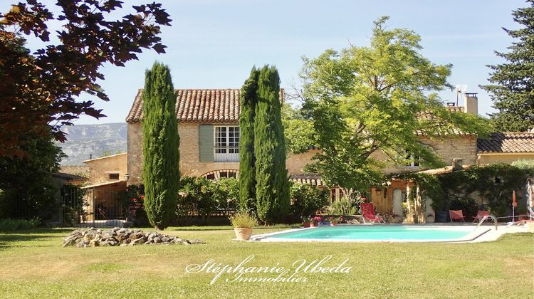 Ma-Cabane - Vente Maison Mallemort, 257 m²