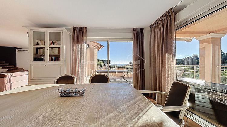 Ma-Cabane - Vente Maison MANDELIEU-LA-NAPOULE, 221 m²