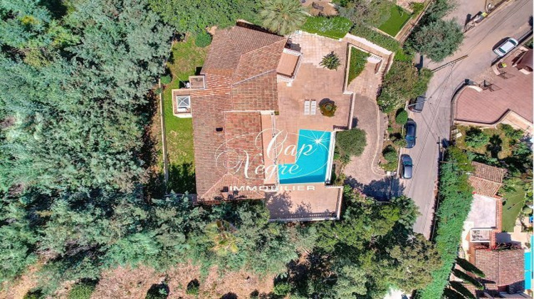 Ma-Cabane - Vente Maison MANDELIEU-LA-NAPOULE, 285 m²