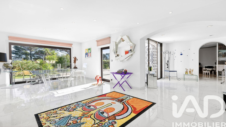 Ma-Cabane - Vente Maison Mandelieu-la-Napoule, 290 m²