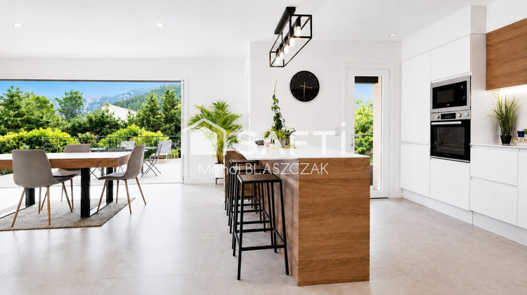 Ma-Cabane - Vente Maison Mandelieu-la-Napoule, 137 m²