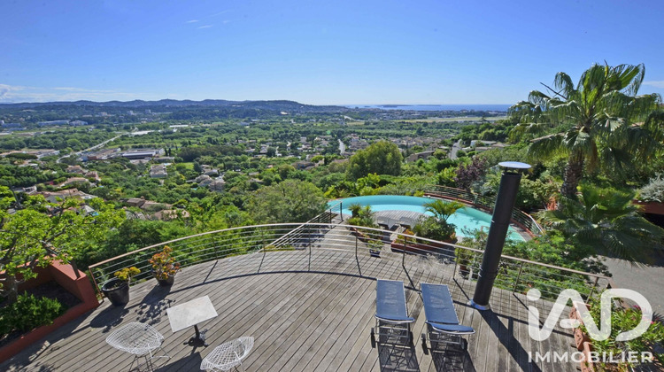Ma-Cabane - Vente Maison Mandelieu-la-Napoule, 262 m²