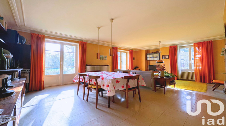 Ma-Cabane - Vente Maison Mandres-les-Roses, 166 m²