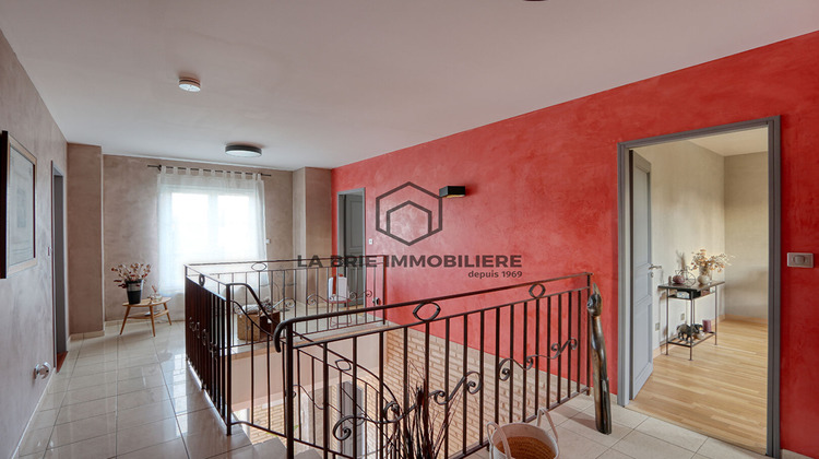 Ma-Cabane - Vente Maison MANDRES-LES-ROSES, 154 m²