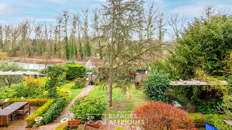 Ma-Cabane - Vente Maison MANDRES-LES-ROSES, 197 m²