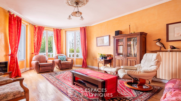 Ma-Cabane - Vente Maison MANDRES-LES-ROSES, 197 m²