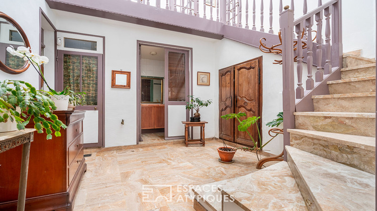 Ma-Cabane - Vente Maison MANDRES-LES-ROSES, 197 m²