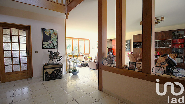 Ma-Cabane - Vente Maison Mandres-les-Roses, 185 m²