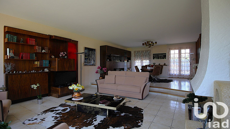 Ma-Cabane - Vente Maison Mandres-les-Roses, 185 m²