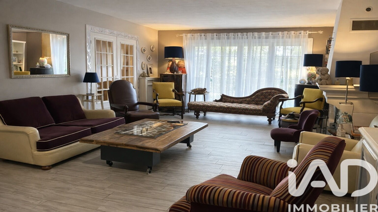 Ma-Cabane - Vente Maison Mandres-les-Roses, 164 m²