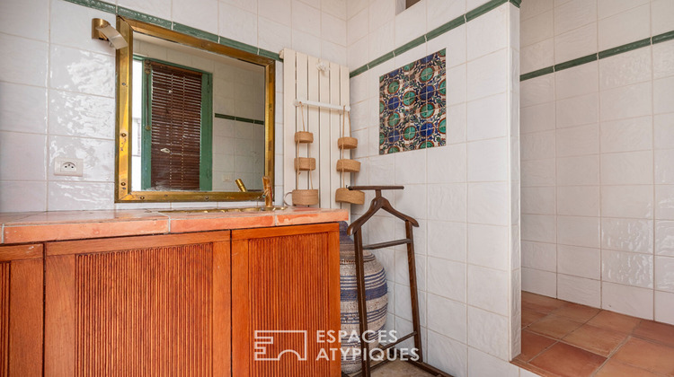 Ma-Cabane - Vente Maison MANDRES-LES-ROSES, 197 m²
