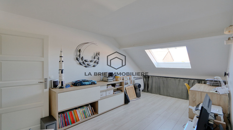 Ma-Cabane - Vente Maison MANDRES-LES-ROSES, 135 m²