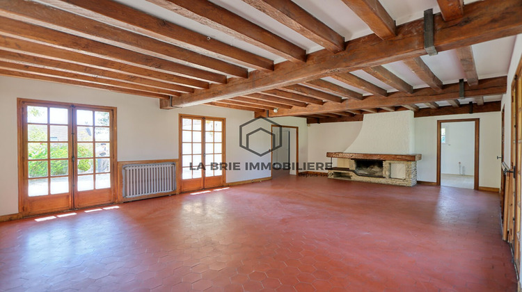 Ma-Cabane - Vente Maison Mandres-les-Roses, 193 m²