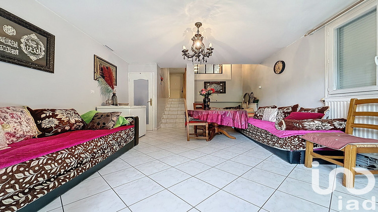 Ma-Cabane - Vente Maison Mantes-la-Ville, 77 m²