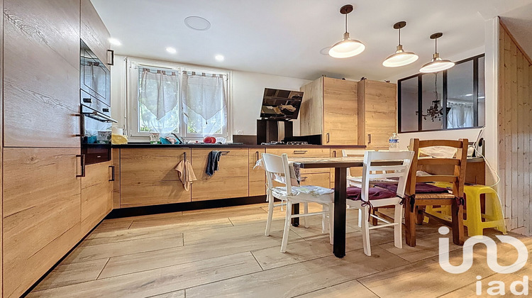 Ma-Cabane - Vente Maison Mantes-la-Ville, 77 m²