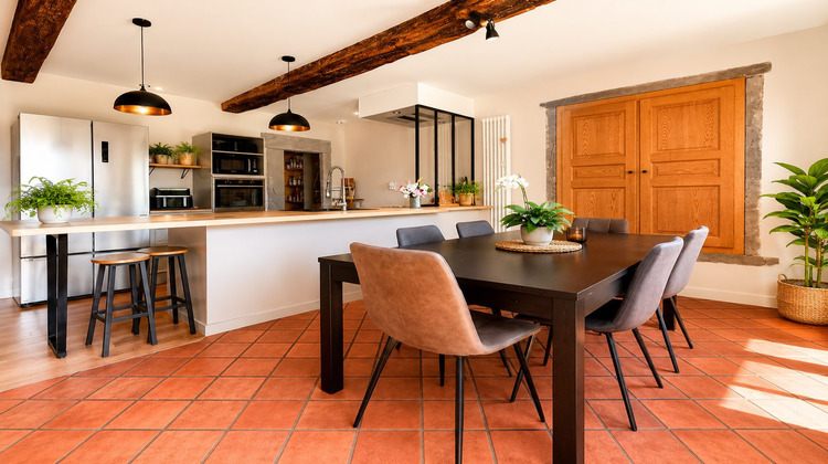 Ma-Cabane - Vente Maison Manzat, 173 m²