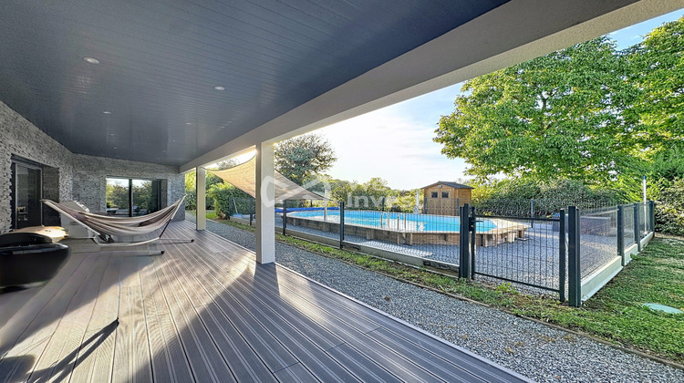 Ma-Cabane - Vente Maison Manzat, 224 m²