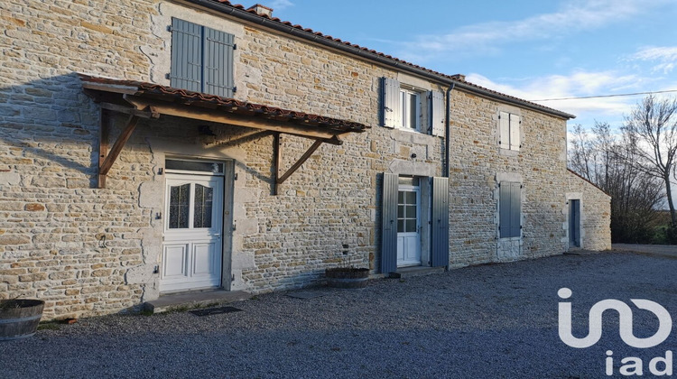 Ma-Cabane - Vente Maison Marans, 212 m²