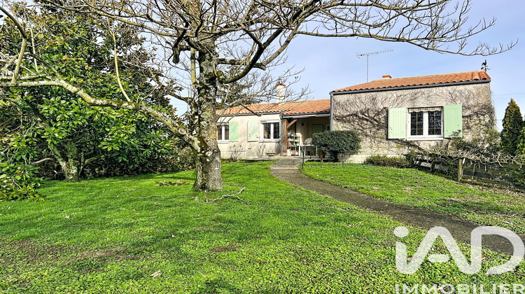 Ma-Cabane - Vente Maison Marans, 220 m²