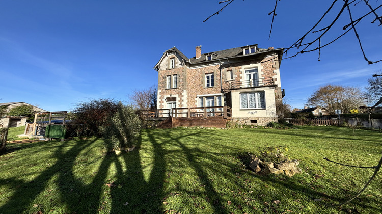 Ma-Cabane - Vente Maison Marcillac-la-Croisille, 255 m²