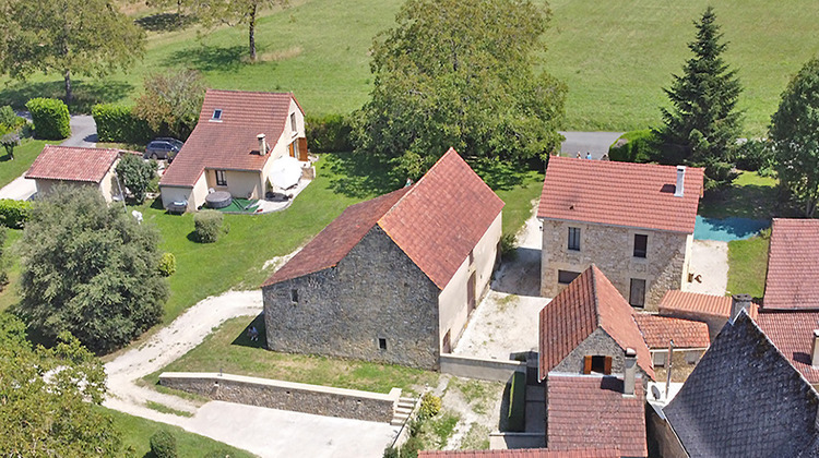 Ma-Cabane - Vente Maison MARCILLAC SAINT QUENTIN, 226 m²