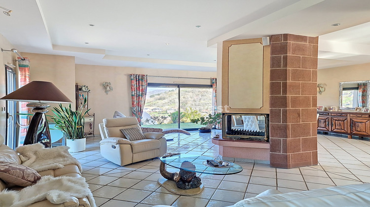 Ma-Cabane - Vente Maison Marcillac-Vallon, 236 m²