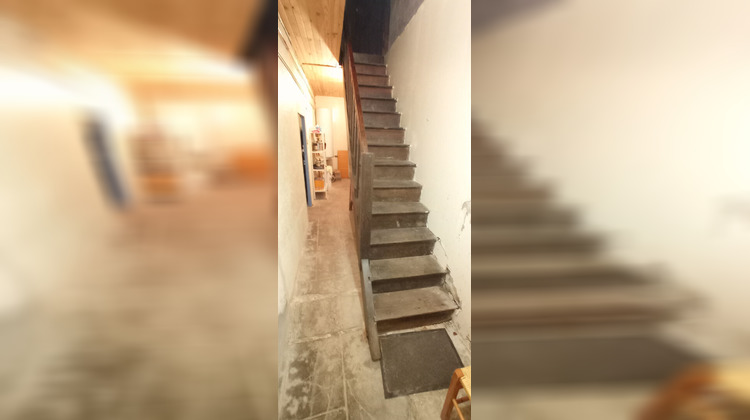 Ma-Cabane - Vente Maison MARCILLAT-EN-COMBRAILLE, 105 m²