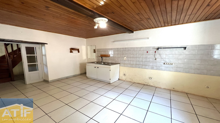 Ma-Cabane - Vente Maison Marcilly-le-Châtel, 92 m²