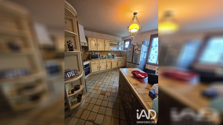 Ma-Cabane - Vente Maison Mareuil-le-Port, 196 m²