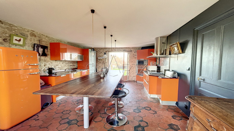 Ma-Cabane - Vente Maison MARINES, 251 m²