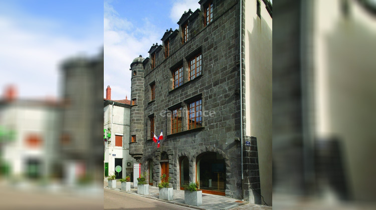 Ma-Cabane - Vente Maison MARINGUES, 240 m²