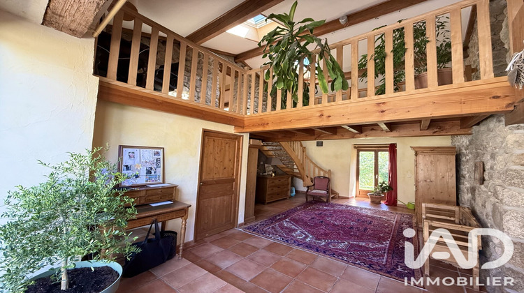 Ma-Cabane - Vente Maison Marlhes, 330 m²