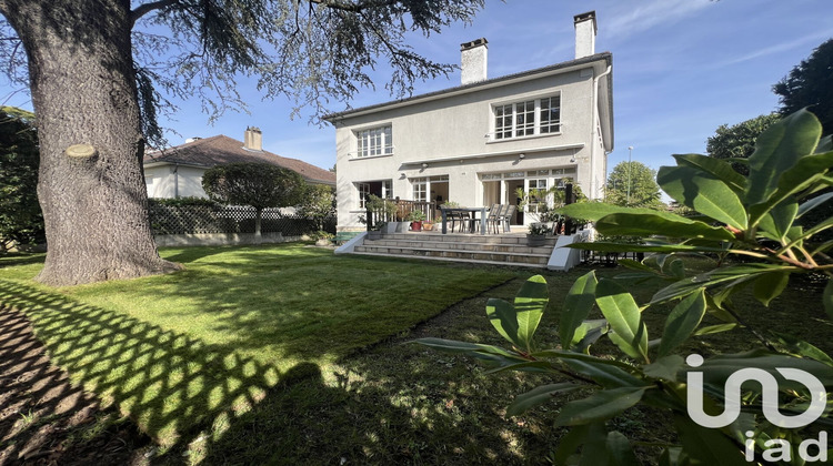 Ma-Cabane - Vente Maison Marnes-la-Coquette, 263 m²