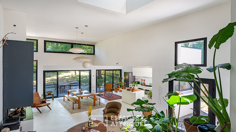 Ma-Cabane - Vente Maison MARNES-LA-COQUETTE, 233 m²