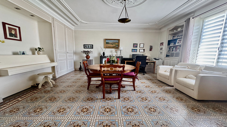 Ma-Cabane - Vente Maison MAROLLES-LES-BRAULTS, 253 m²