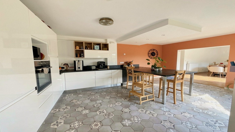 Ma-Cabane - Vente Maison MARQUEFAVE, 242 m²