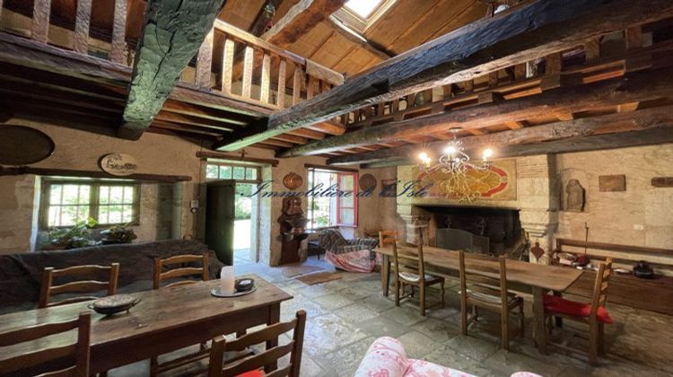 Ma-Cabane - Vente Maison Marsac-sur-l'Isle, 320 m²