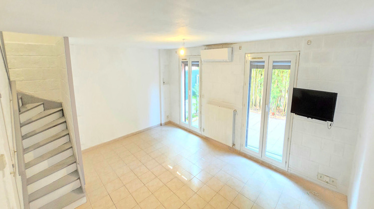 Ma-Cabane - Vente Maison MARSEILLE 10, 95 m²