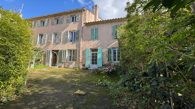 Ma-Cabane - Vente Maison MARSEILLE 12, 270 m²