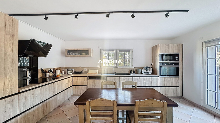 Ma-Cabane - Vente Maison Marseille, 170 m²