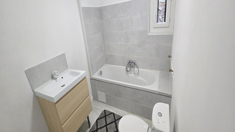 Ma-Cabane - Vente Maison MARSEILLE 16, 95 m²