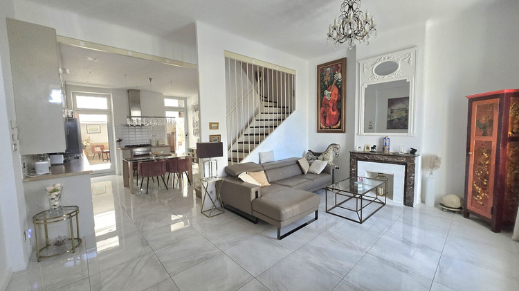 Ma-Cabane - Vente Maison MARSEILLE 16, 170 m²