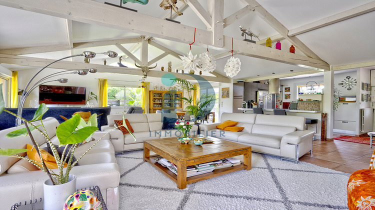 Ma-Cabane - Vente Maison MARTIGNAS-SUR-JALLE, 210 m²