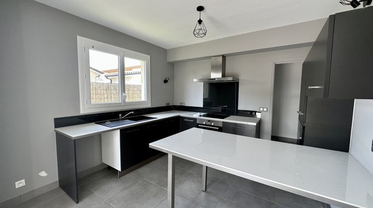 Ma-Cabane - Vente Maison MARTIGNAS SUR JALLE, 168 m²