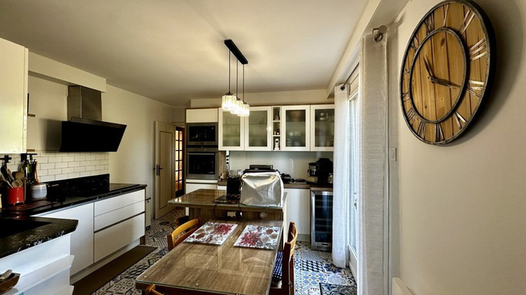 Ma-Cabane - Vente Maison MARTIGNAS SUR JALLE, 140 m²