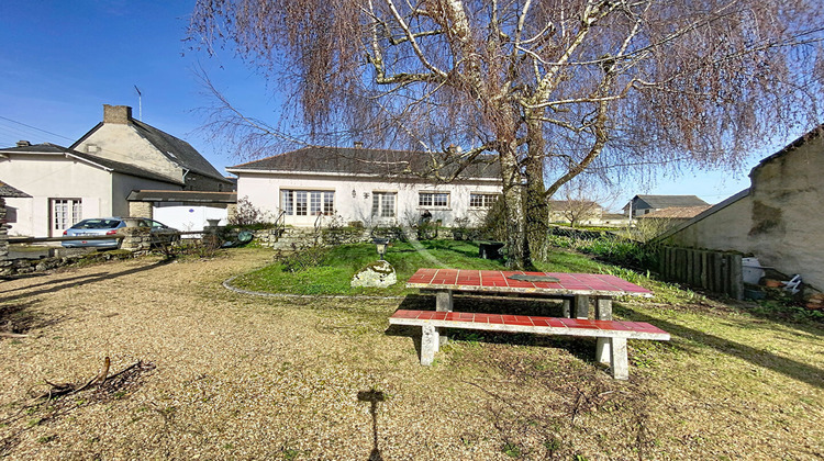 Ma-Cabane - Vente Maison MARTIGNE-BRIAND, 196 m²