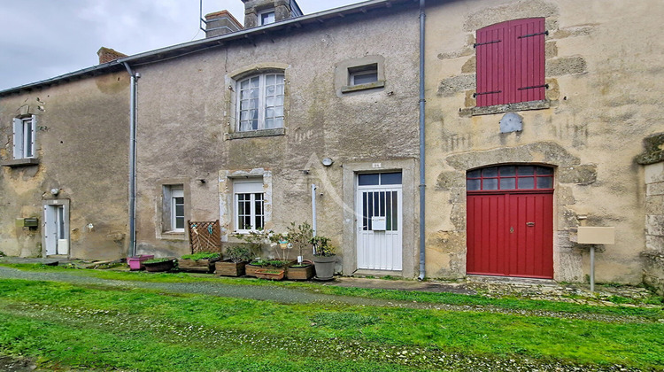 Ma-Cabane - Vente Maison MARTIGNE-BRIAND, 69 m²